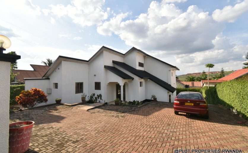 Beautiful house in Umucyo estate for rent plut properties (3)