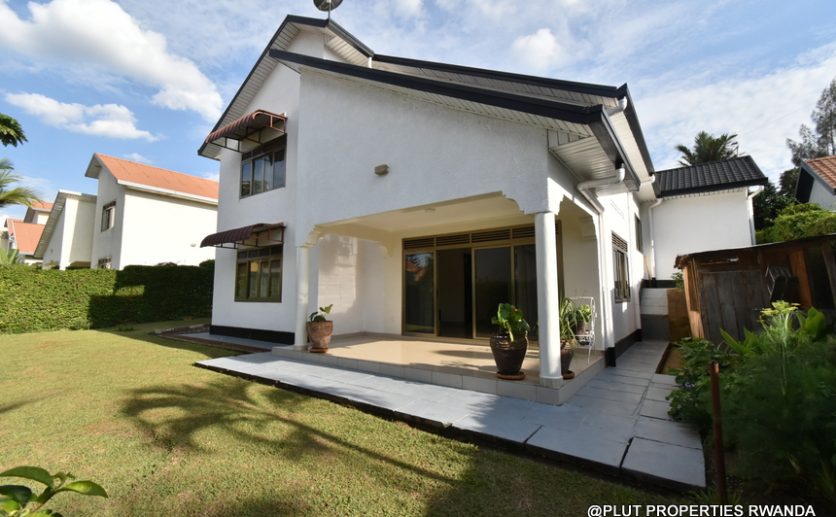 Beautiful house in Umucyo estate for rent plut properties (9)