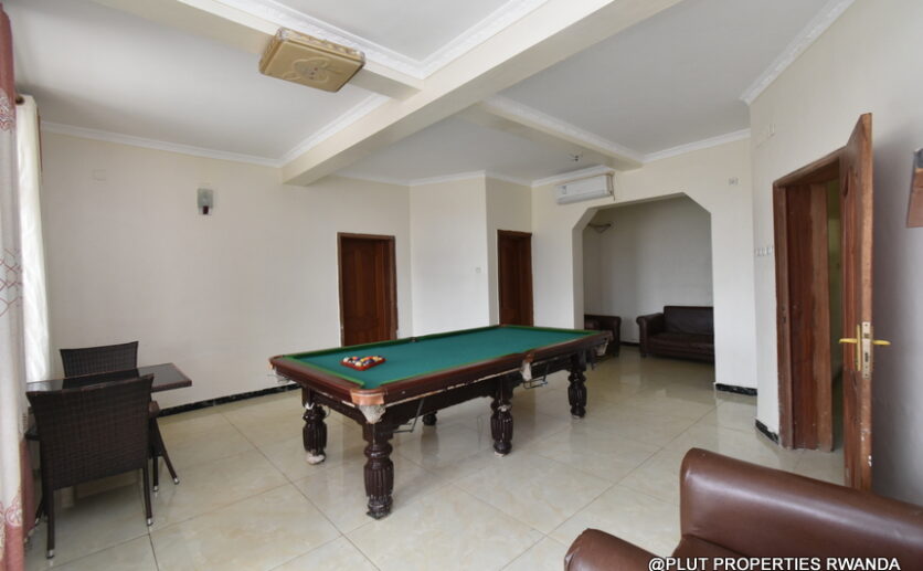 Big house for rent in Nyarutarama Kigali Plut properties (5)
