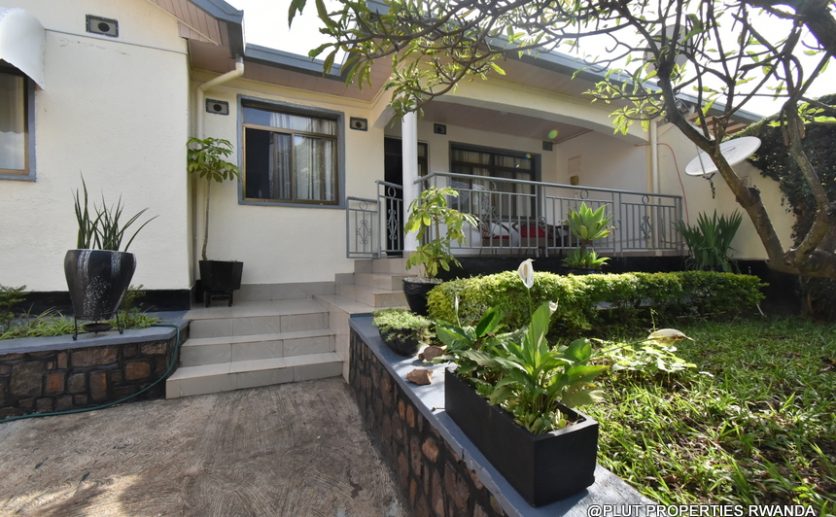 Gacuriro Kigali house for rent plut properties (9)