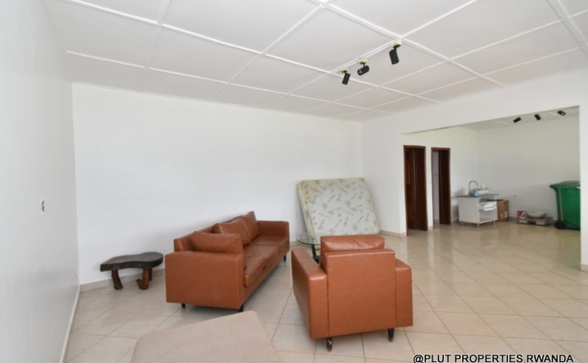 House for rent in Kacyiru Plut properties (11)