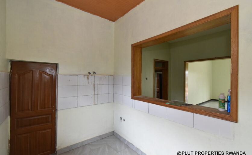 House for sale in Ntarama Bugesera plut properties (6)