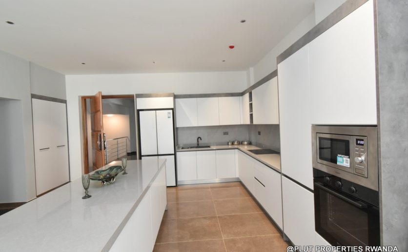 apartment for rent in Nyarutarama plut properties (3)