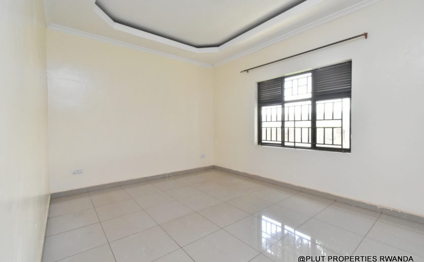 unfurnished house for rent in Kacyiru plut properties (12)