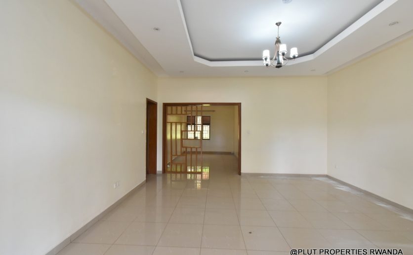 unfurnished house for rent in Kacyiru plut properties (4)