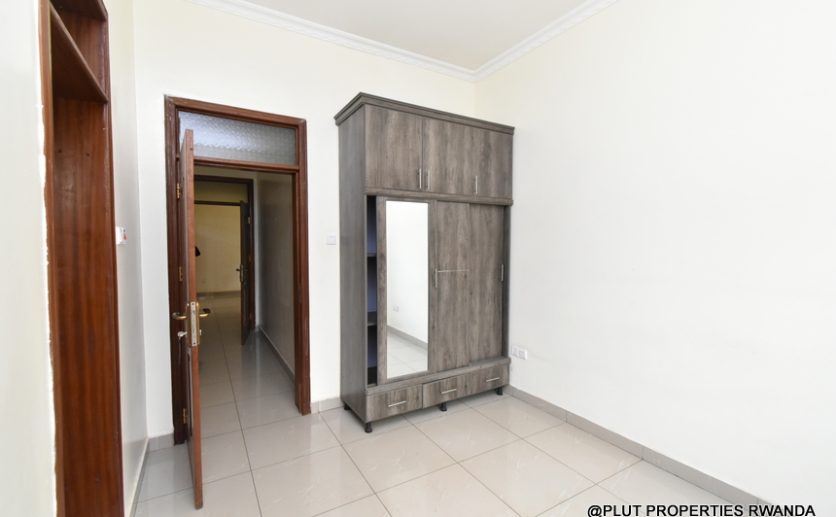 unfurnished house for rent in Kacyiru plut properties (9)