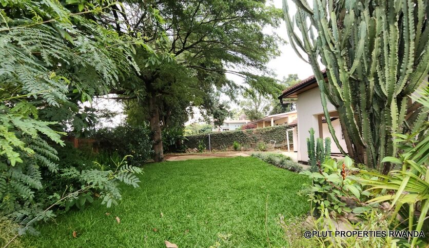 unfurnished house for rent in Kimihurura Kigali plut properties (10)