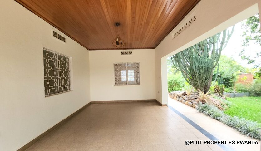 unfurnished house for rent in Kimihurura Kigali plut properties (7)