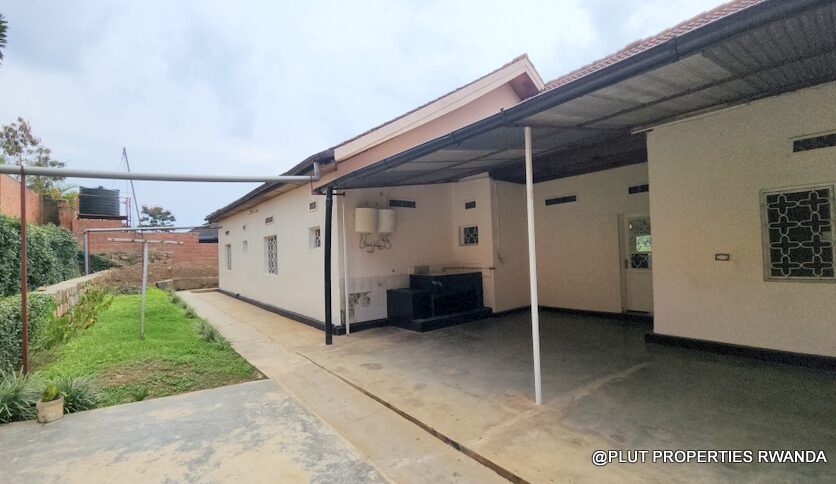 unfurnished house for rent in Kimihurura Kigali plut properties (8)