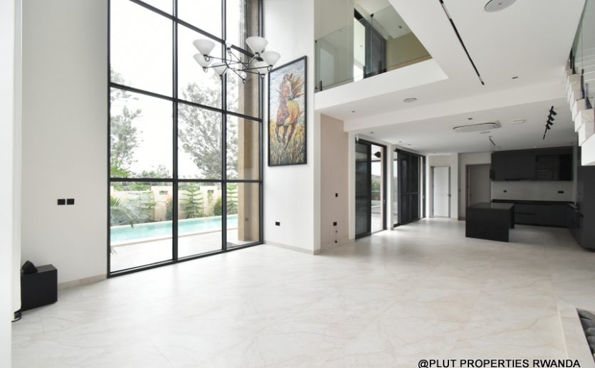 Beautiful villa for sale plut properties (3)