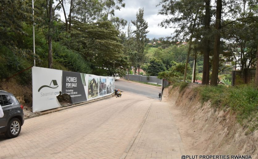 Big plot for sale in Nyarutarama plut properties (1)