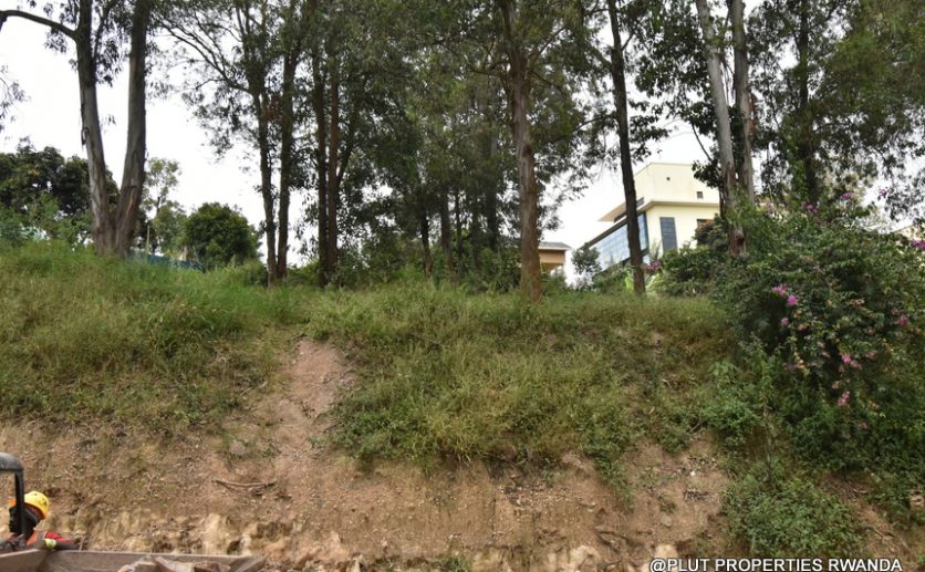 Big plot for sale in Nyarutarama plut properties (6)