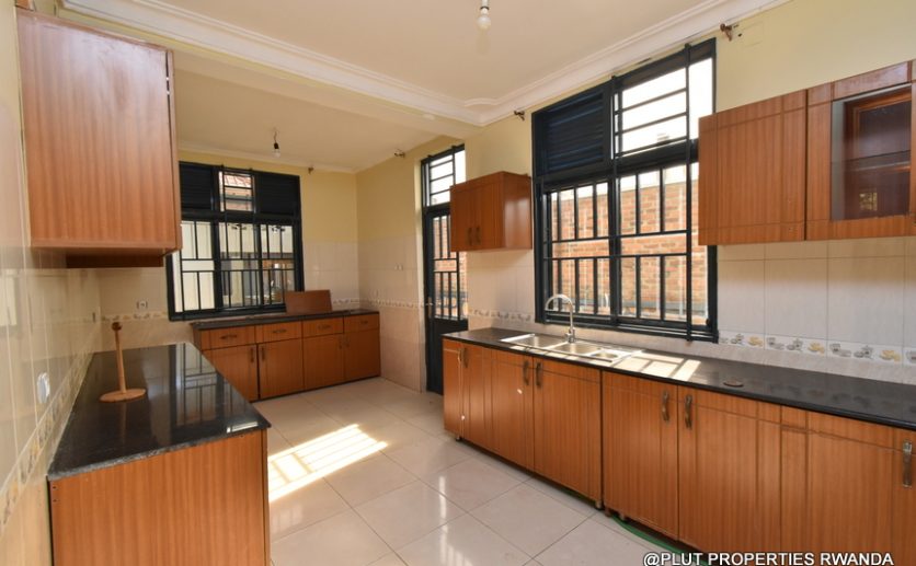Niboyi Kicukiro house for rent plut properties (3)