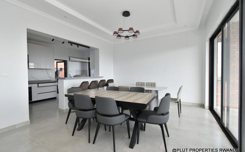 Rent in Rebero Kigali plut properties (10)