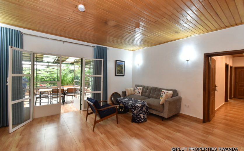 furnished house for rent in Kiyovu plut properties (18)