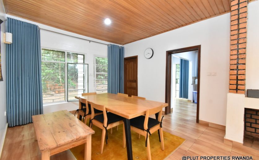furnished house for rent in Kiyovu plut properties (5)