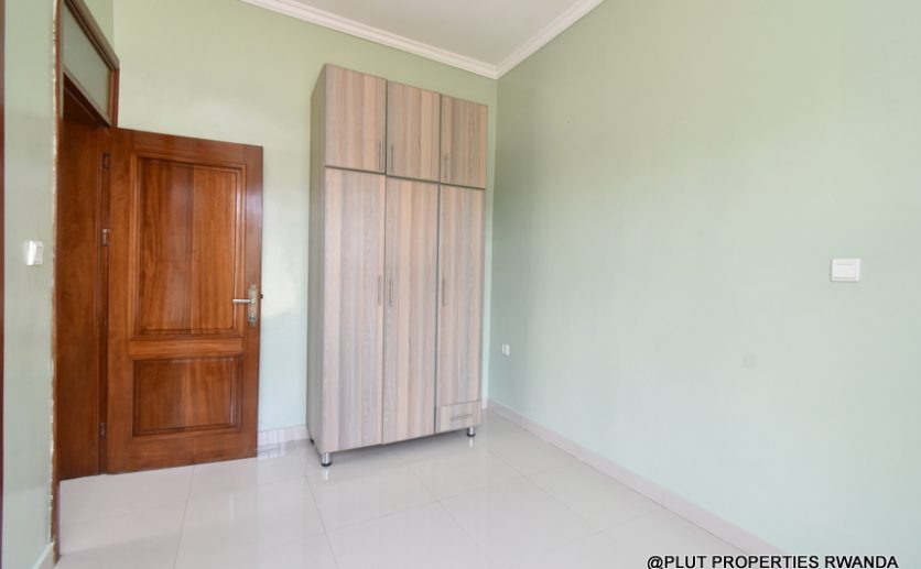 house for rent in Kicukiro Muyange plut properties (5)