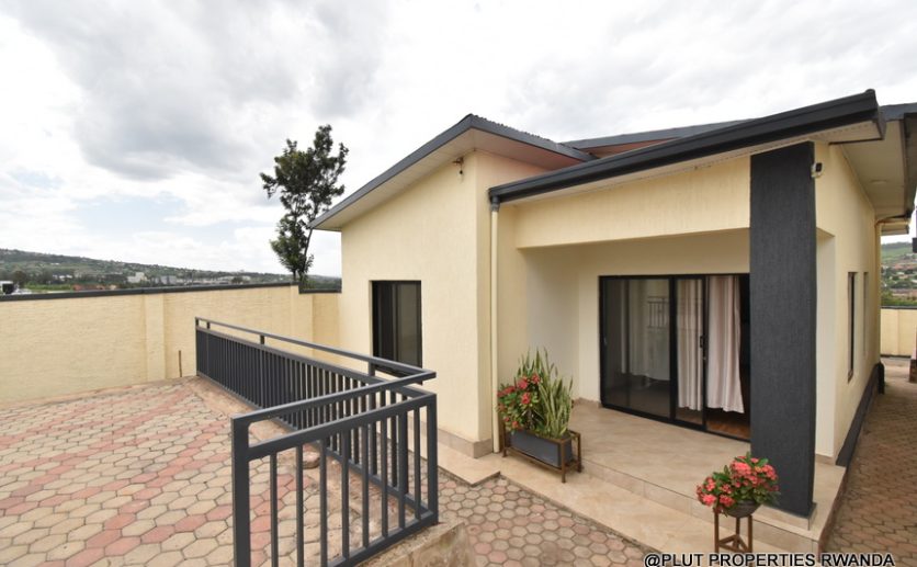 2 furnished houses in Bugesera (30)