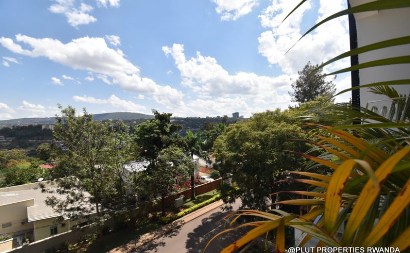 Beautiful studio for rent in Kimihurura plut properties (9)