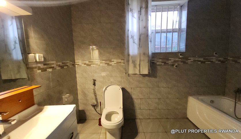 Kiyovu Kigali house for rent plut properties (10)