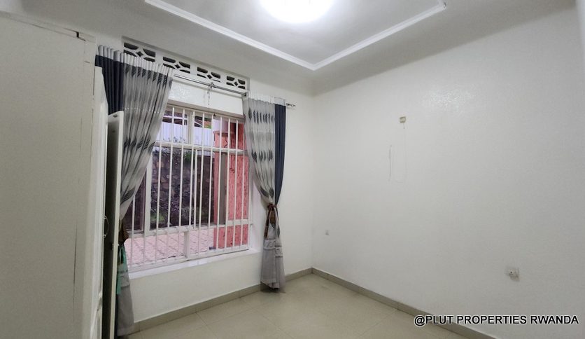 Kiyovu Kigali house for rent plut properties (14)