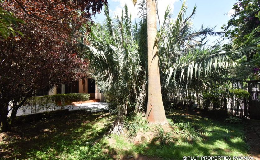 unfurnished house in Kimihurura for rent plut properties (14)