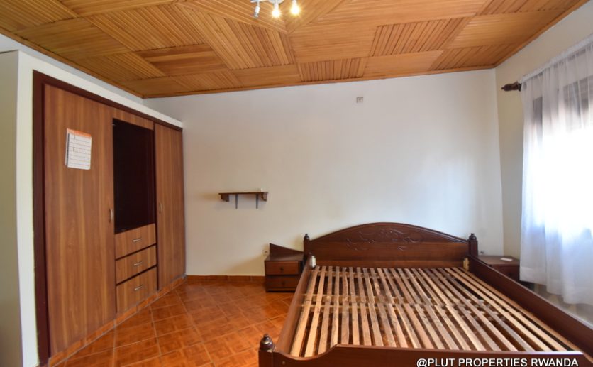 unfurnished house in Kimihurura for rent plut properties (9)