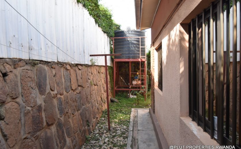 House for rent in Gisozi Kigali plut properties (10)