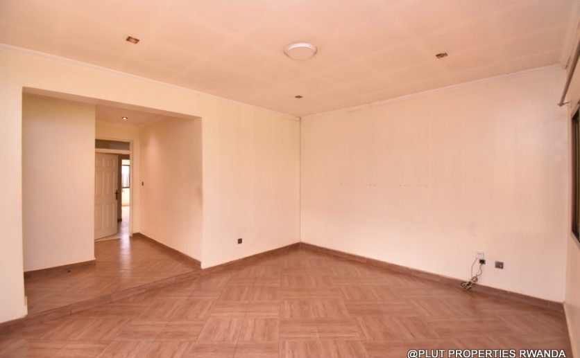 House for rent in Gisozi Kigali plut properties (2)