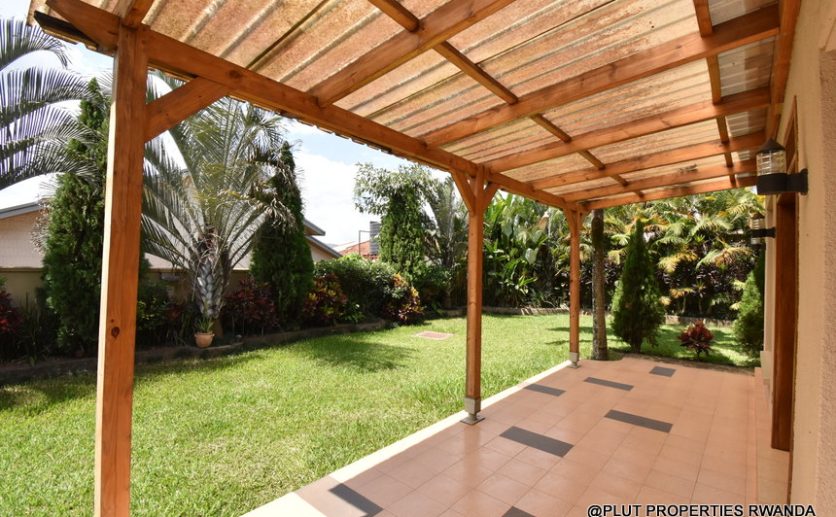 unfurnished house in Kibagabaga plut properties (1)