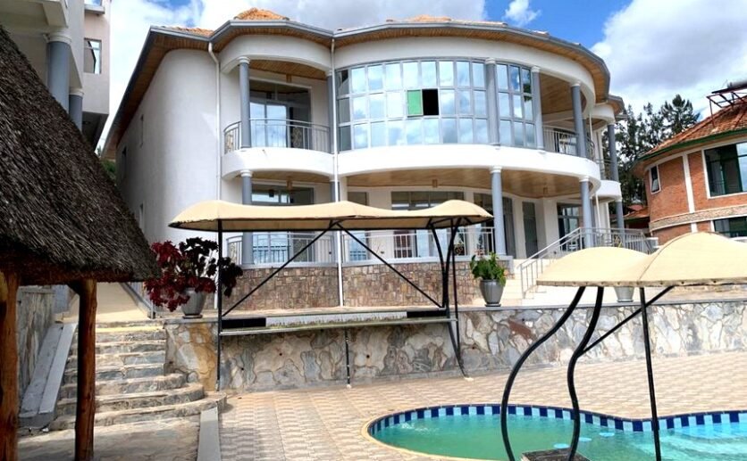 Commercial property in Kibagabaga for rent