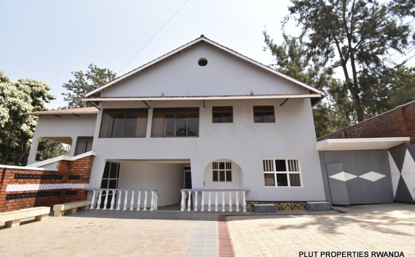 10-Big-rooms-for-rent-in-Kacyiru-plut-properties-10-836×517 10 Big rooms for rent in Kacyiru.