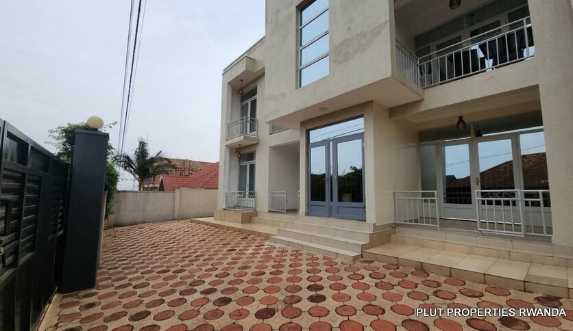 2 bedrooms house for rent in Gisozi 