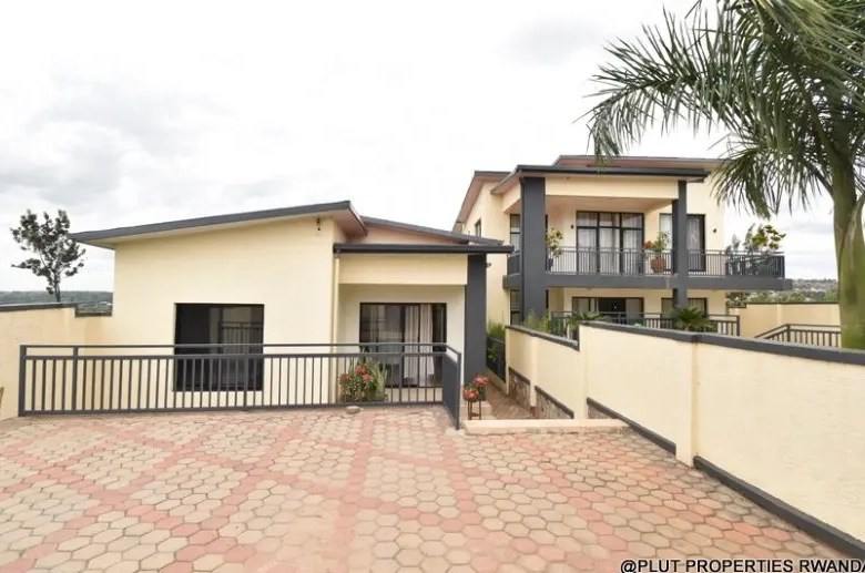 Modern 2-Bedroom Furnished House for Rent