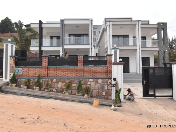 2 modern houses for sale