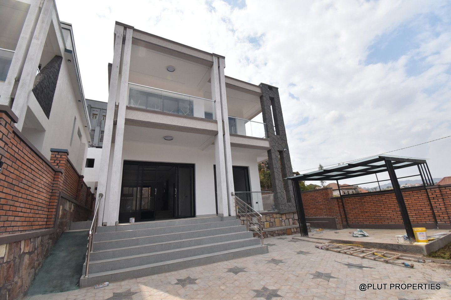 2 modern houses for sale plut properties (3) 2 modern houses for sale