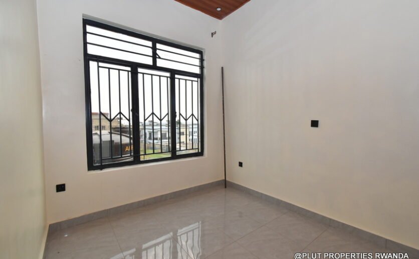 2 storey house for rent