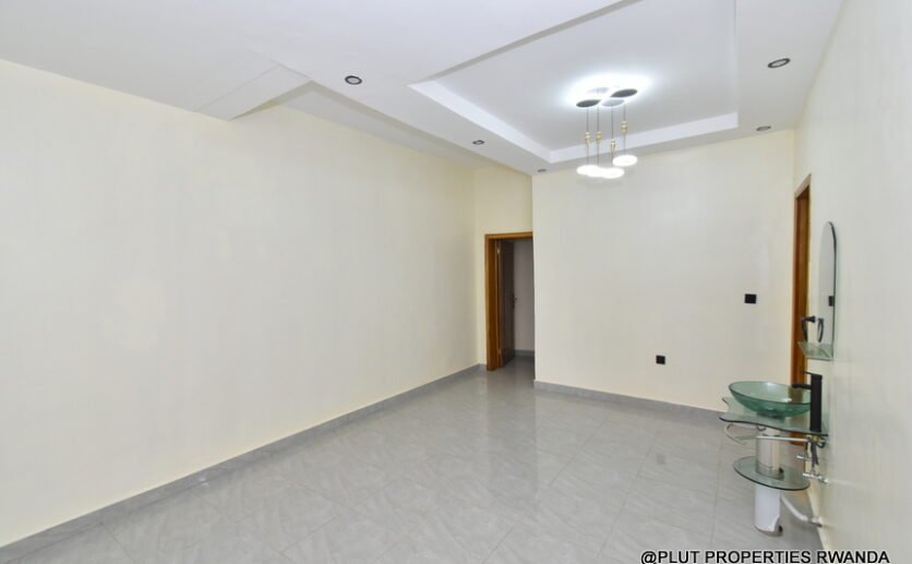 2 storey house for rent
