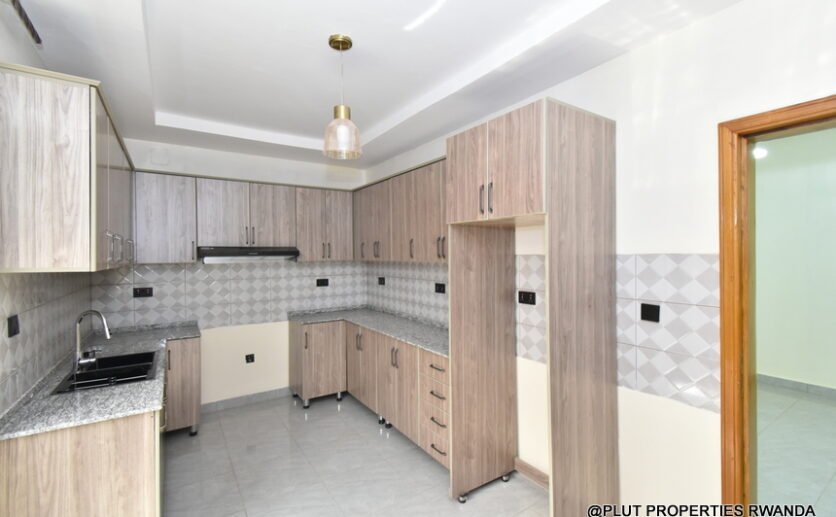 2 storey house for rent