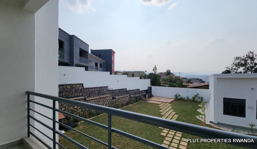 2 stories apartment for rent 