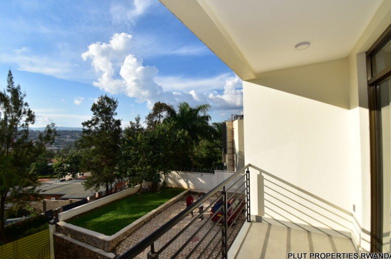 3 bedrooms house for Rent in Kacyiru