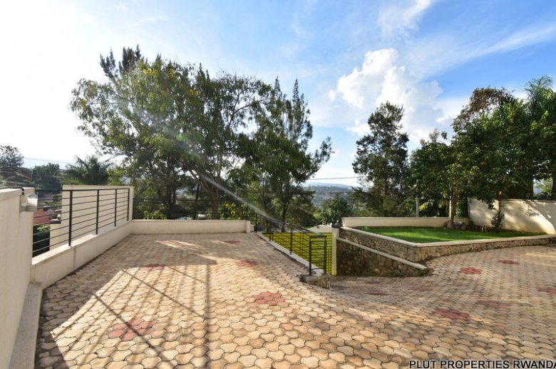 3 bedrooms house for Rent in Kacyiru