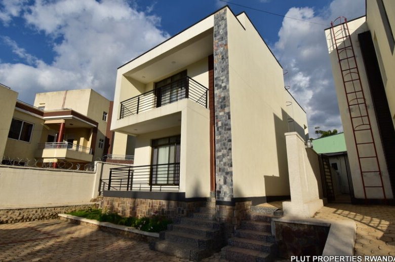 3 bedrooms house for Rent in Kacyiru