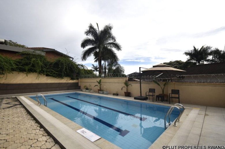 2 bedrooms for rent in Nyarutarama. 