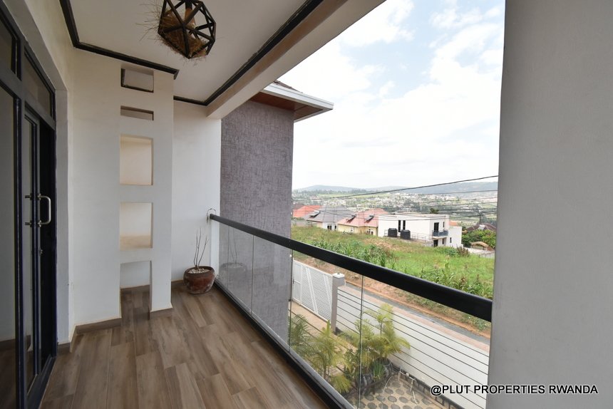 3 Bedrooms in Kibagabaga