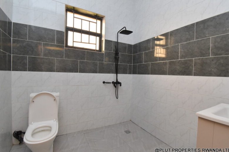 House for Sale in Prime Kanombe