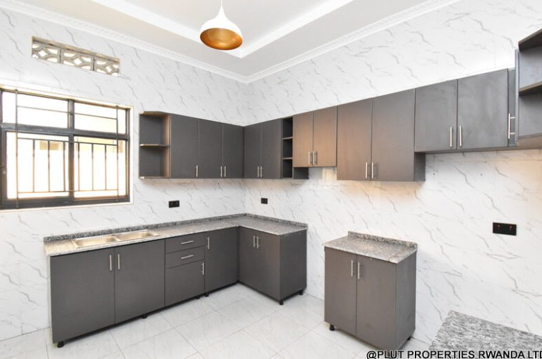 House for Sale in Prime Kanombe