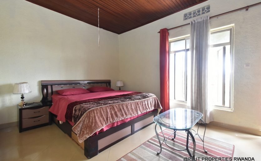 bedroom house for rent in Gacuriro
