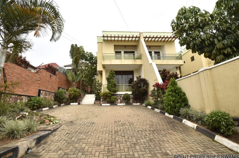 4 bedrooms for rent in Kibagabaga.