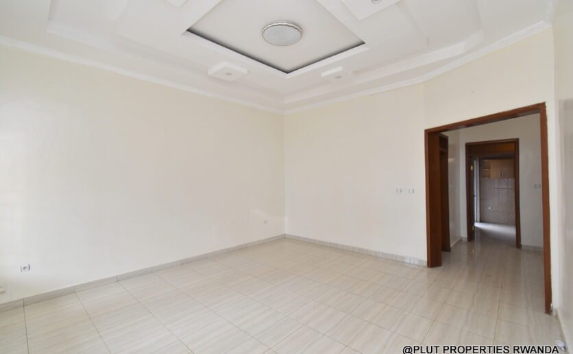 4 bedrooms house for rent in Kicukiro
